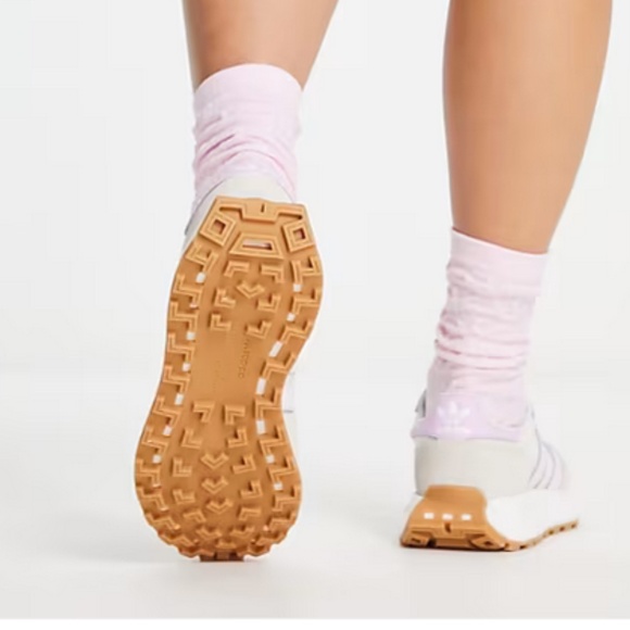 BN Adidas Originals Retropy Off-White & Lilac, 5.5 - Picture 9 of 10